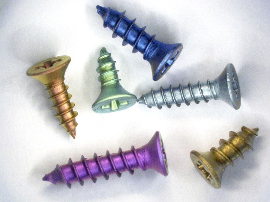 Screw for internal fixation(Color development by oxide layer)
