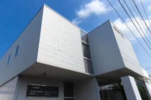 tgv 半導体 EBINAXの画像